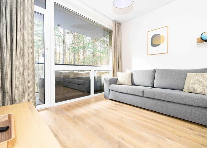 Pine Forest View With Balcony, By Cohost Apartment