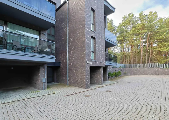 Pine Forest View With Balcony, By Cohost